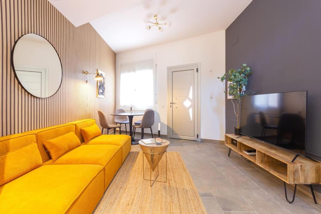 Apartamento Duplex With Terrace Near Bcn Terrassa Exterior foto
